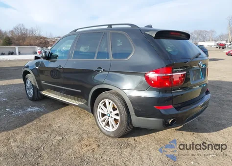 2013 BMW X5 xDrive35I/xDrive35I Premium/xDrive35I Sport Activity z USA, uszkodzony, nr VIN 5UXZV4C56D0B03969